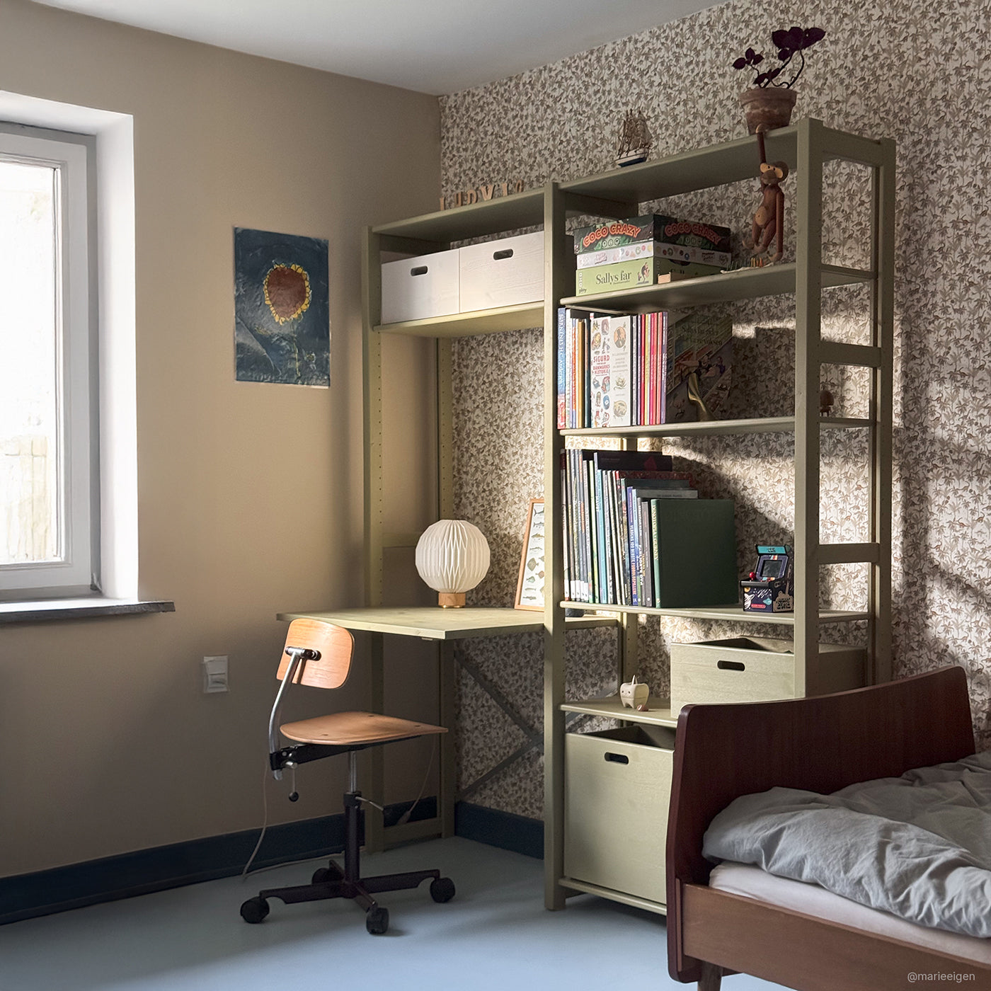 Agger stigereol (Large) - Olive | med skrivebord