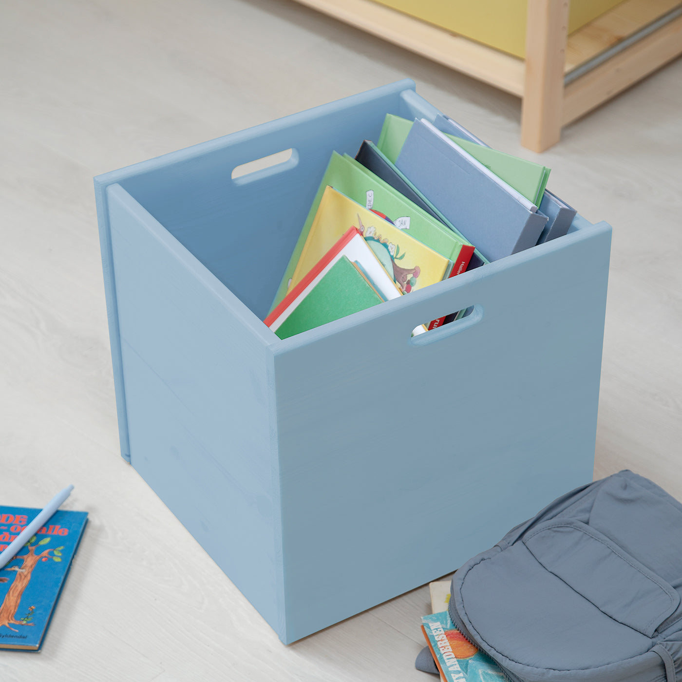 Dana bogkasse - Himalayan Blue| Vælg mellem 30 cm eller 40 cm i dybden.