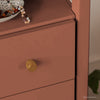 Astrup stigereol i rusty metal med integreret skrivebord og to skuffer i moderne industrielt design.