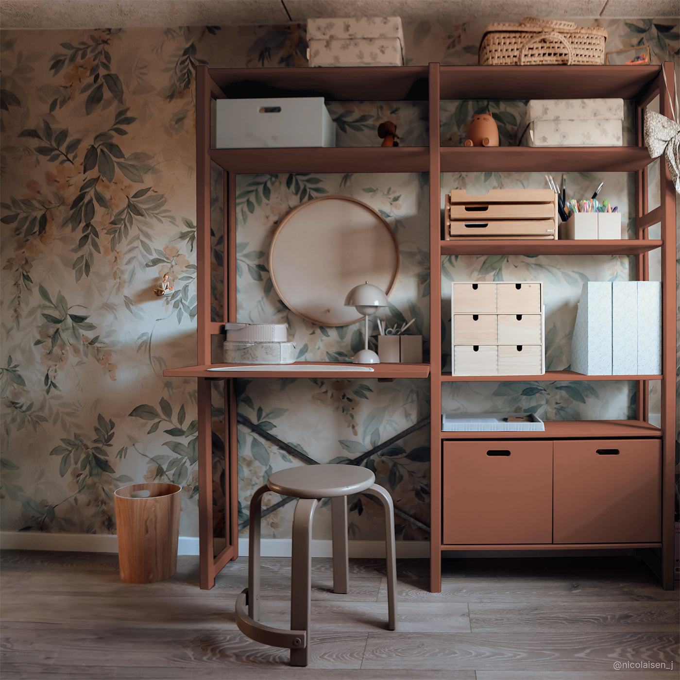 Agger stigereol (Large) - Rusty | med skrivebord