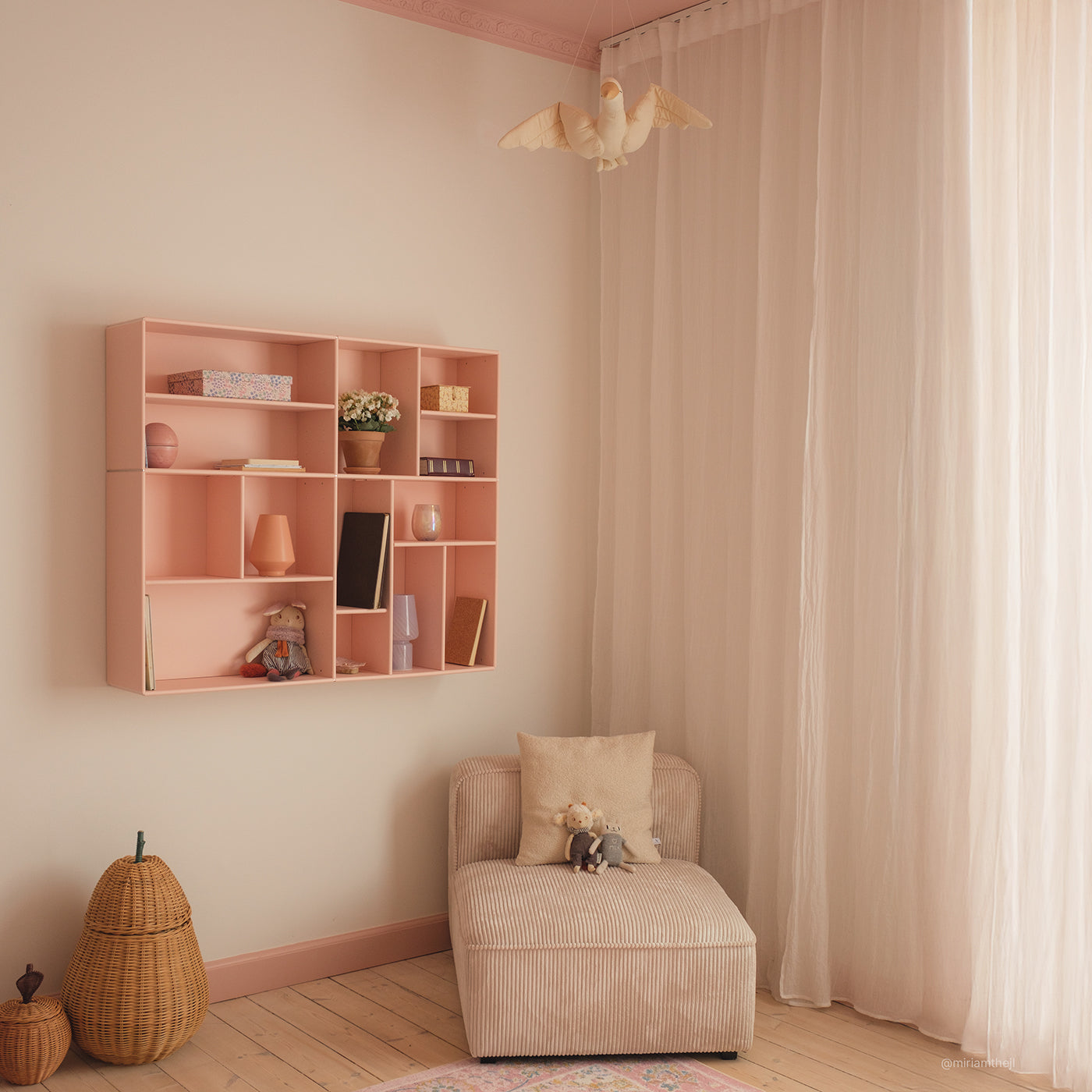 Helena vægreol - Blush | 117x97 cm