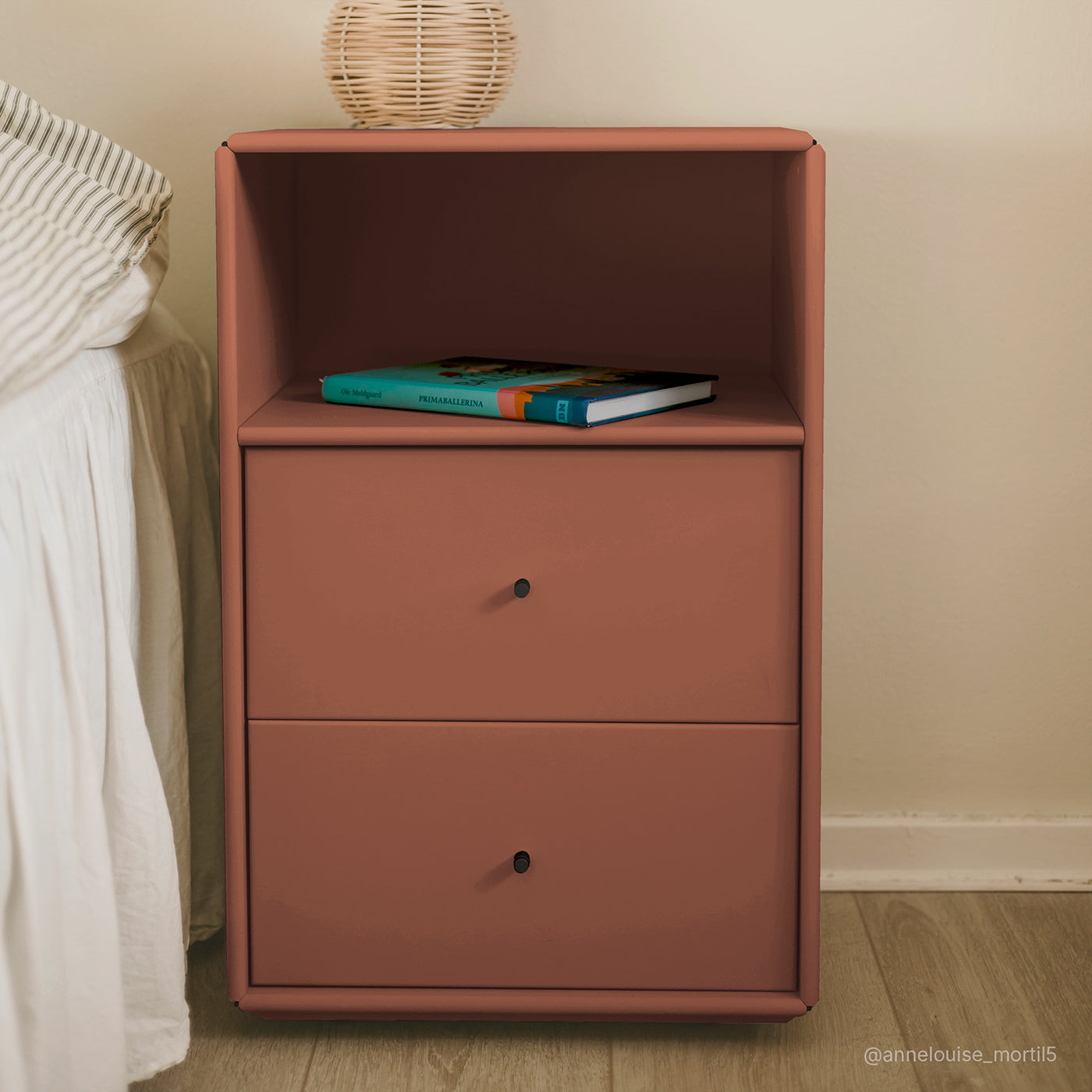 Joliet natbord - Rusty | med 2 skuffer 40x60 cm